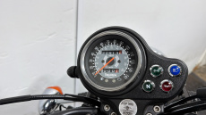 Triumph Bonneville (10MY)